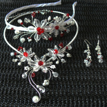 Dámské originální šperky v červené