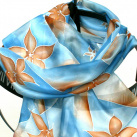 Hedvábná šála: Květy modro-hnědé