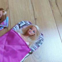 Spacák pro panenku barbie fialový