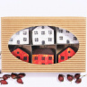 Červené a bílé dřevěné domečky - 6 ks