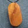 Dřevěný šperk - meruňka