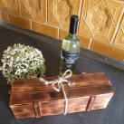 Rustikální krabice na láhev vína - krása dřeva kaštan