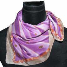 Malovaný hedvábný šátek: Puntíky na vlnách