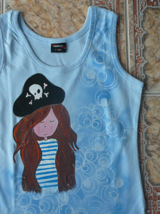 Stydlivá pirátka - dámské triko, tílko