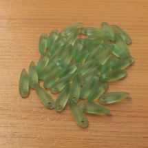 Jazýčky - zelené - frosted -3 x 11 mm