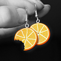 Pomeranče nakousnuté