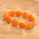 Oranžový lentilkový náramek