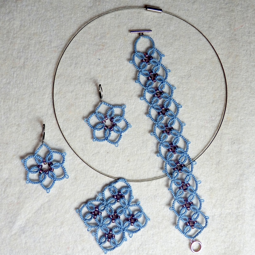 frivolitková souprava