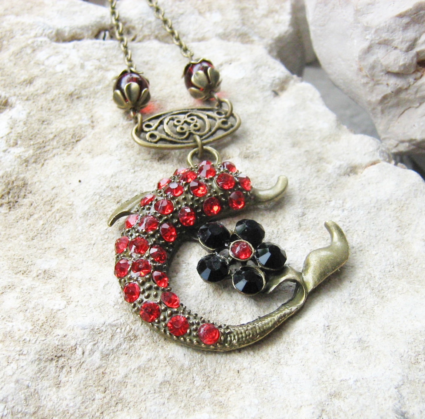 Delfín - náhrdelník