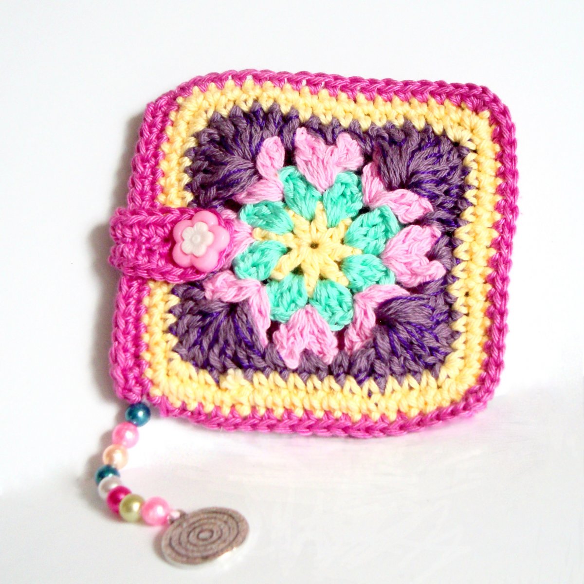 Háčkovaná kapsička