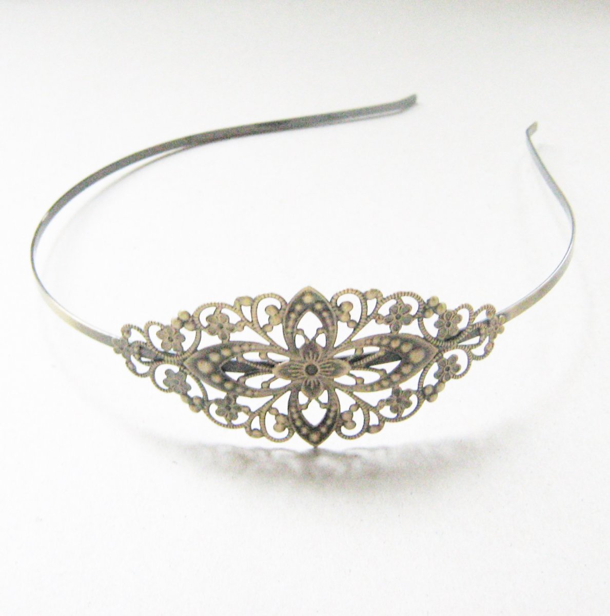 Čelenka s filigránem 1 ks