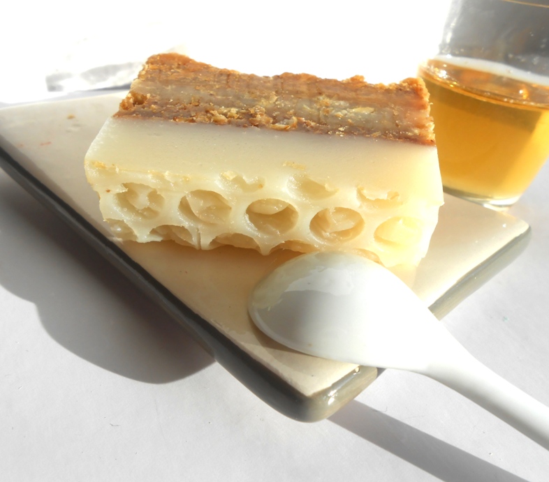 HONEY MIRACLE  - přírodní medové mýdlo SAMPLE