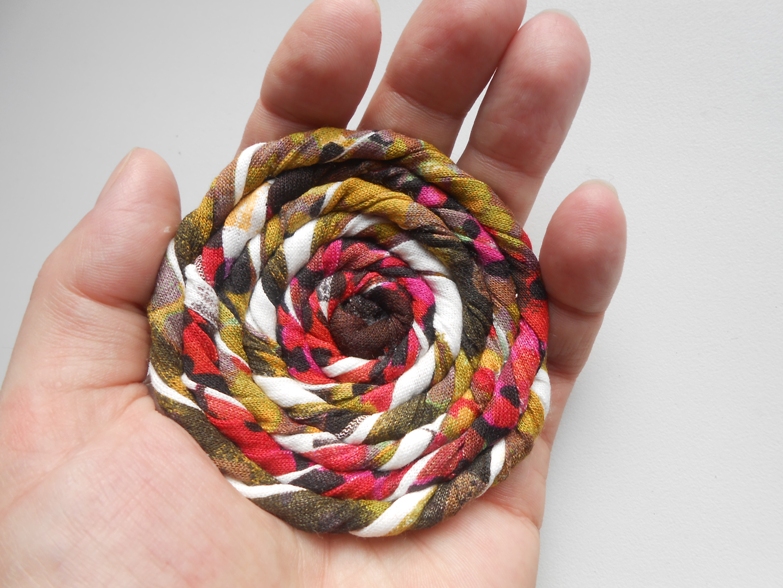 Brož špagetková Multicolor