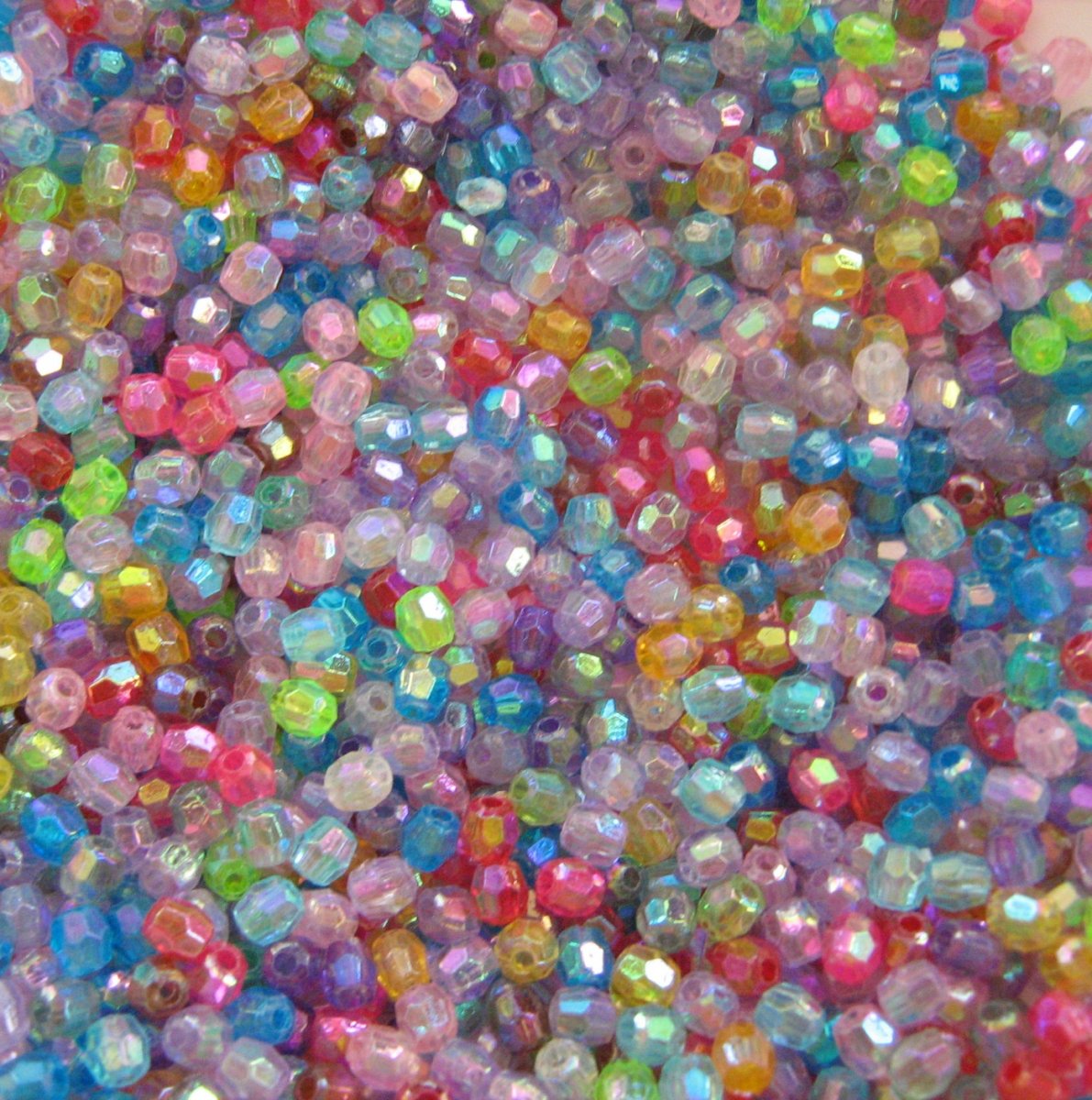 Akrylové korálky 4 x 3,5 mm 100ks