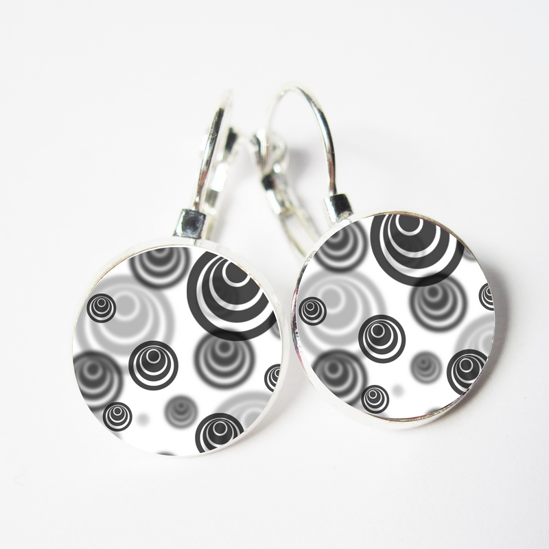 Kruhy - černo-bílé