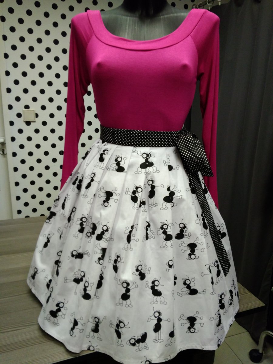 Zavinovací sukně 221