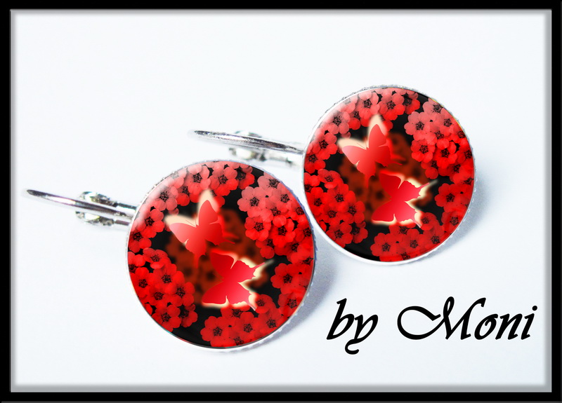 Motýlci v kvítí červeném