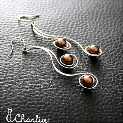 Náušnice - tepané spirály-čokoládové-hypoalergenní  chirurgická ocel
