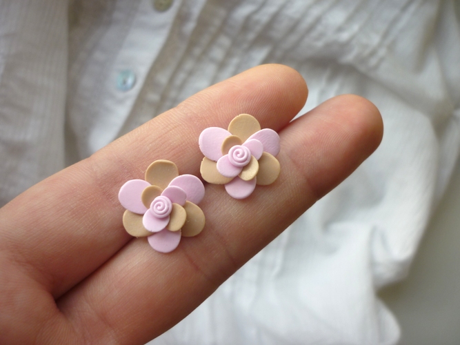 Barevné květinky - fimo náušnice jako pecky