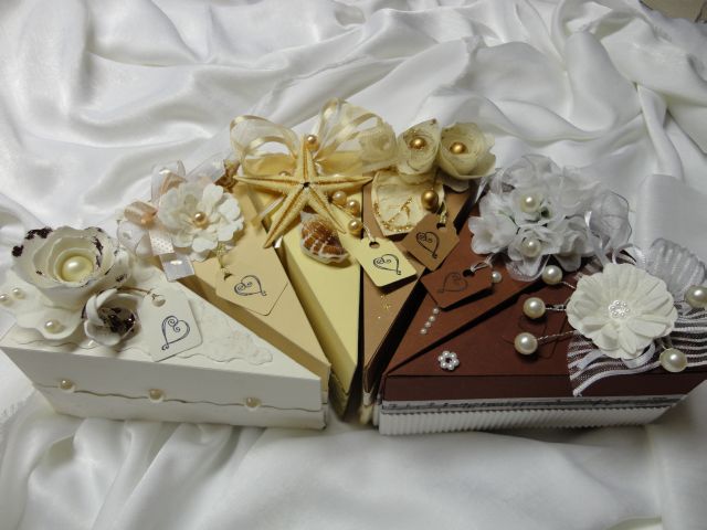 papírové krabičky