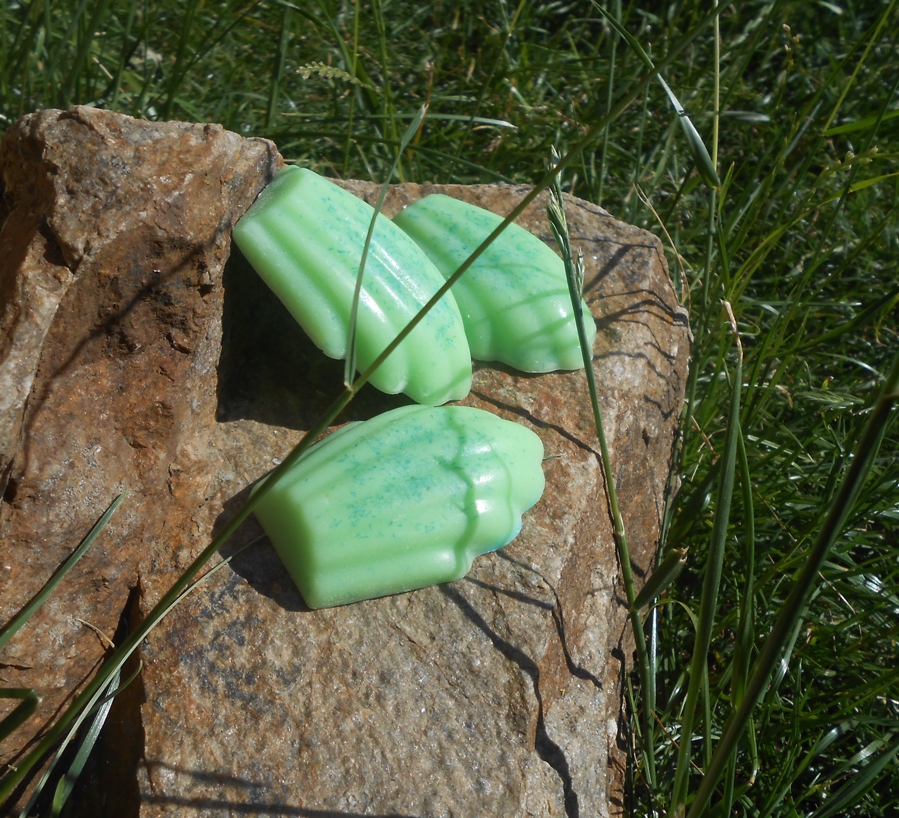 mýdlo ... konopí s lufou....tlapky....