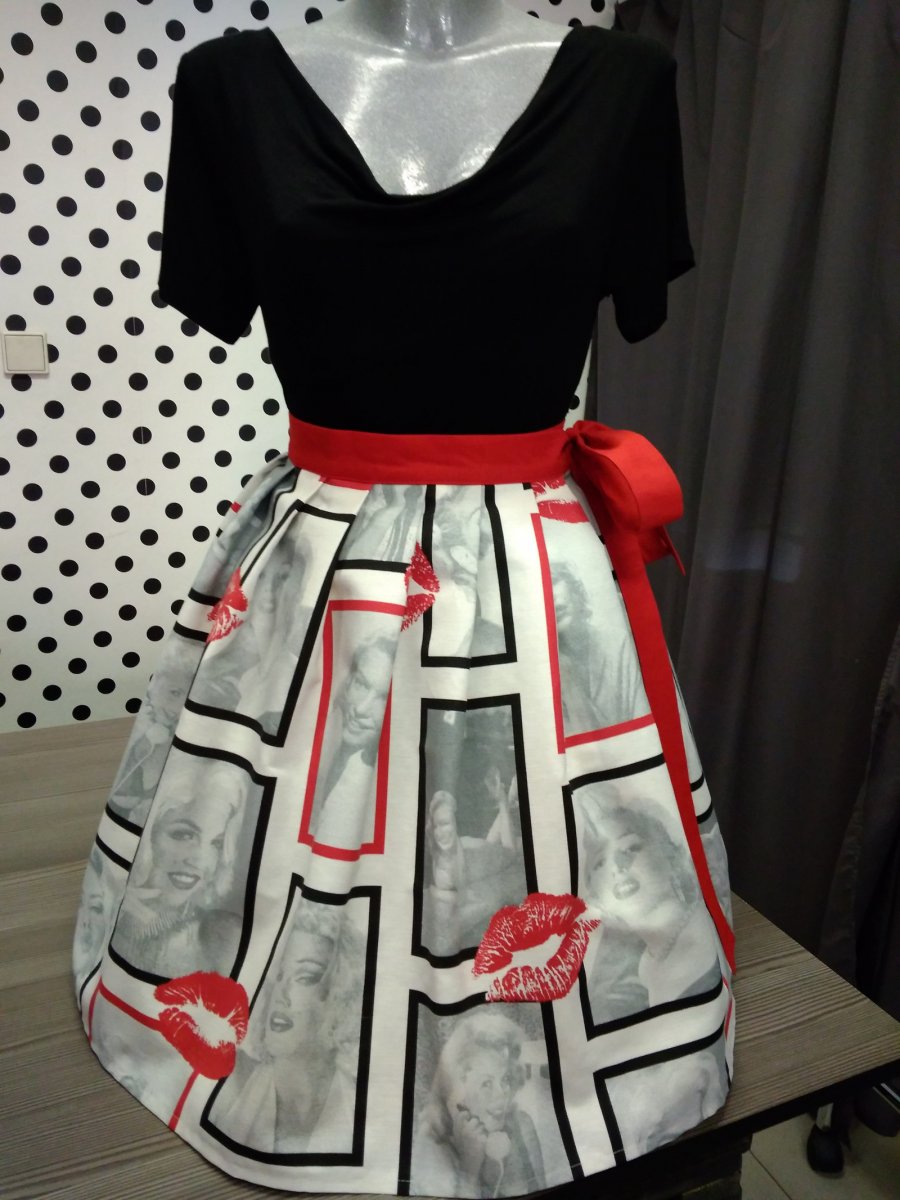 Zavinovací sukně 238