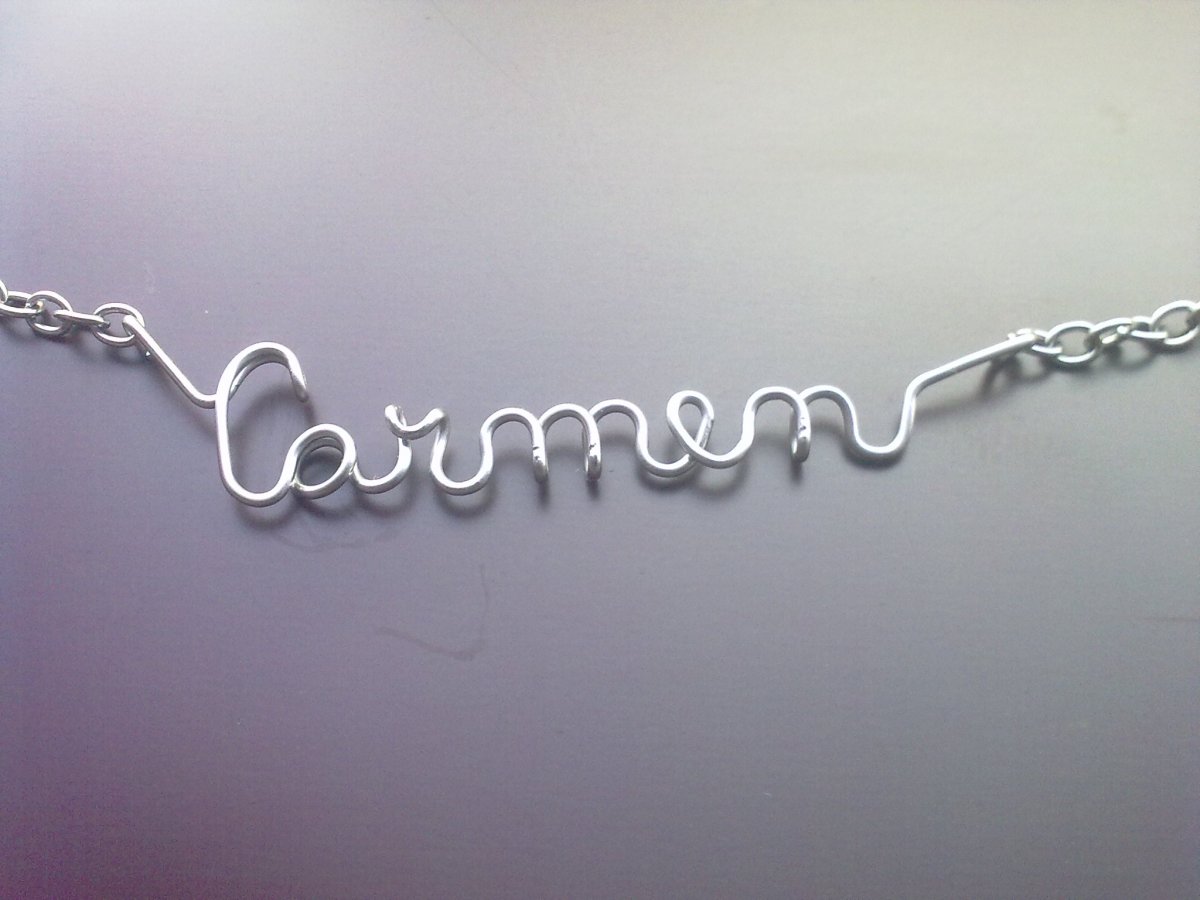 řetízek se jménem na přání (hypoalergenní)