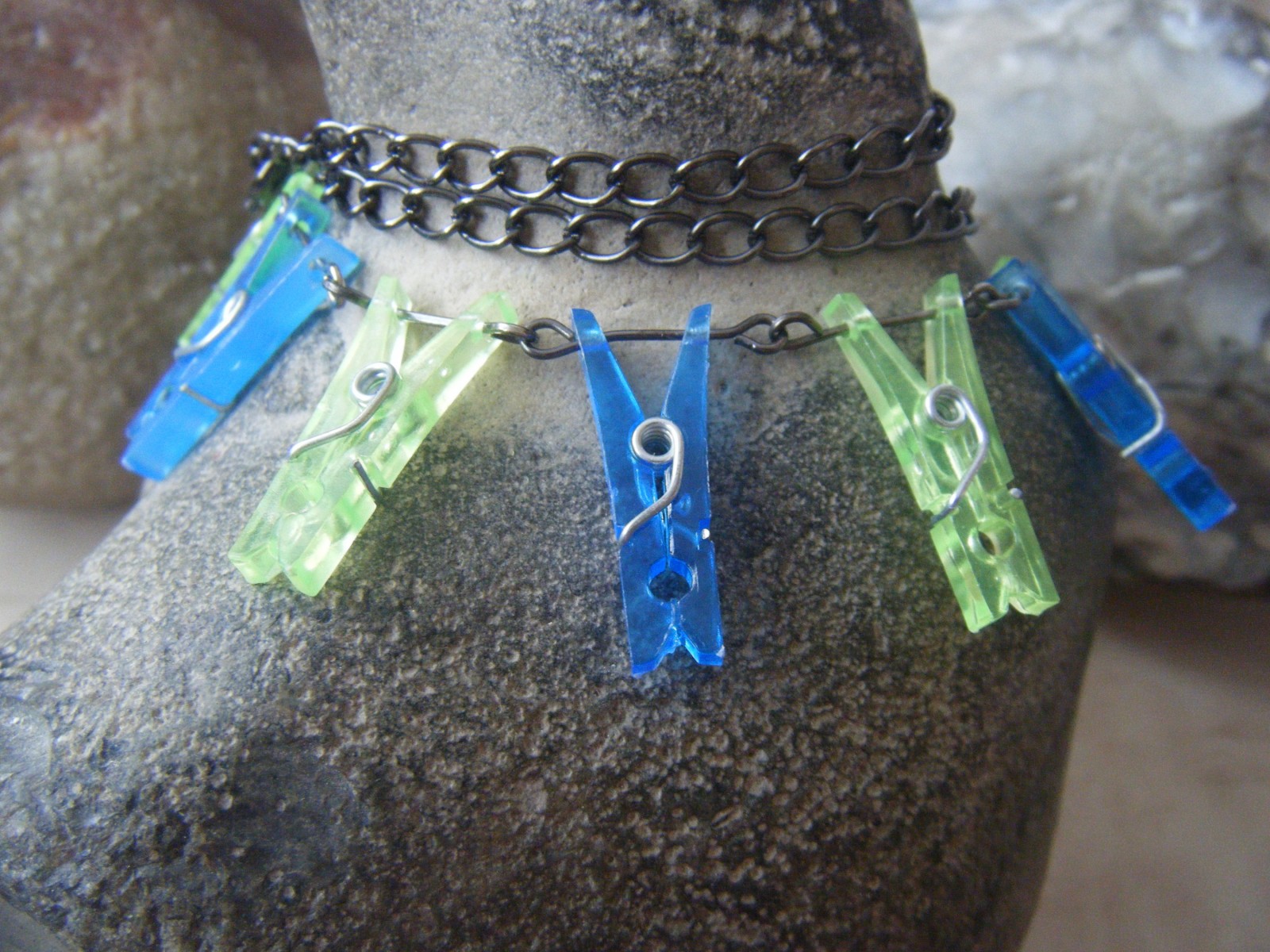 Bez kolíčků ani ránu.... v modro zelenkavé