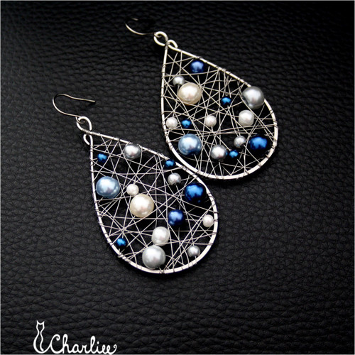 Náušnice - MODRÝ TŘPYT - hypoalergenní chirurgická ocel