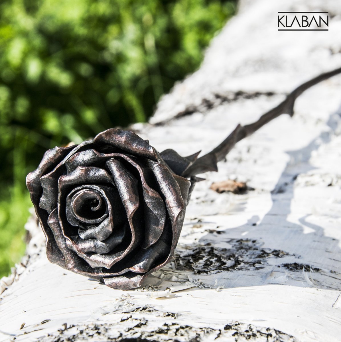 Kovaná růže bez lístků MĚDĚNÁ