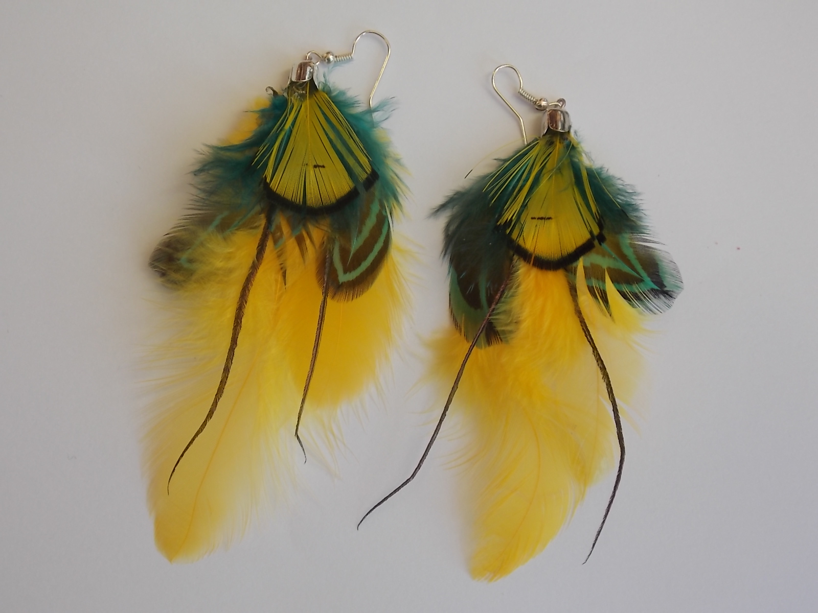 Kanárkovy peříčka