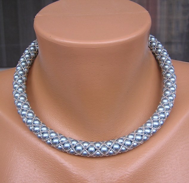 Na azurovém pobřeží