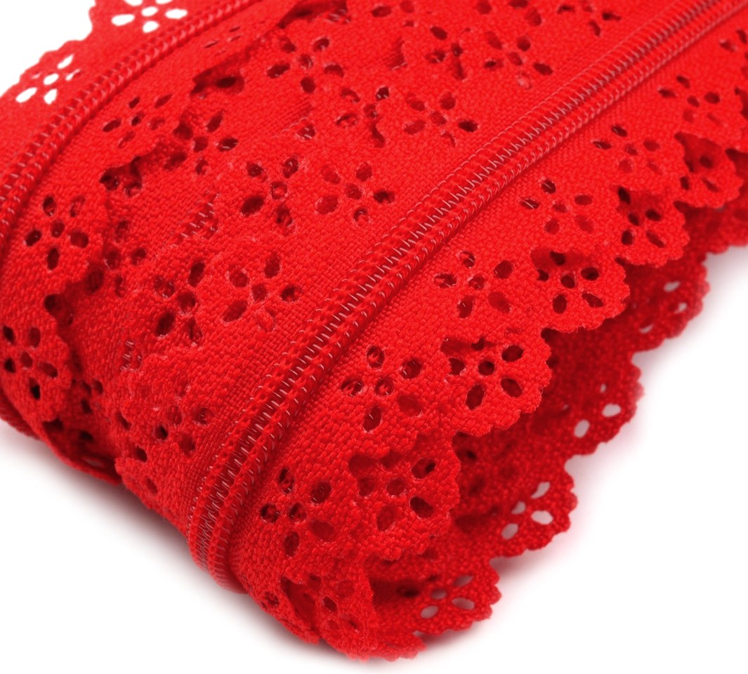 Zip krajkový v metráži