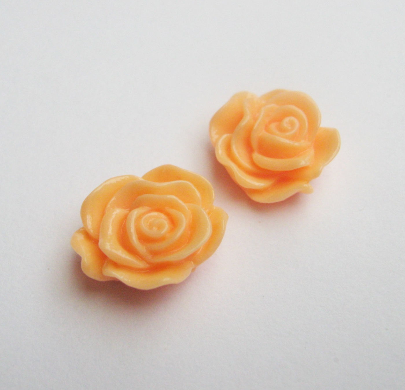 Růžičky 13 x 5 mm 6 ks