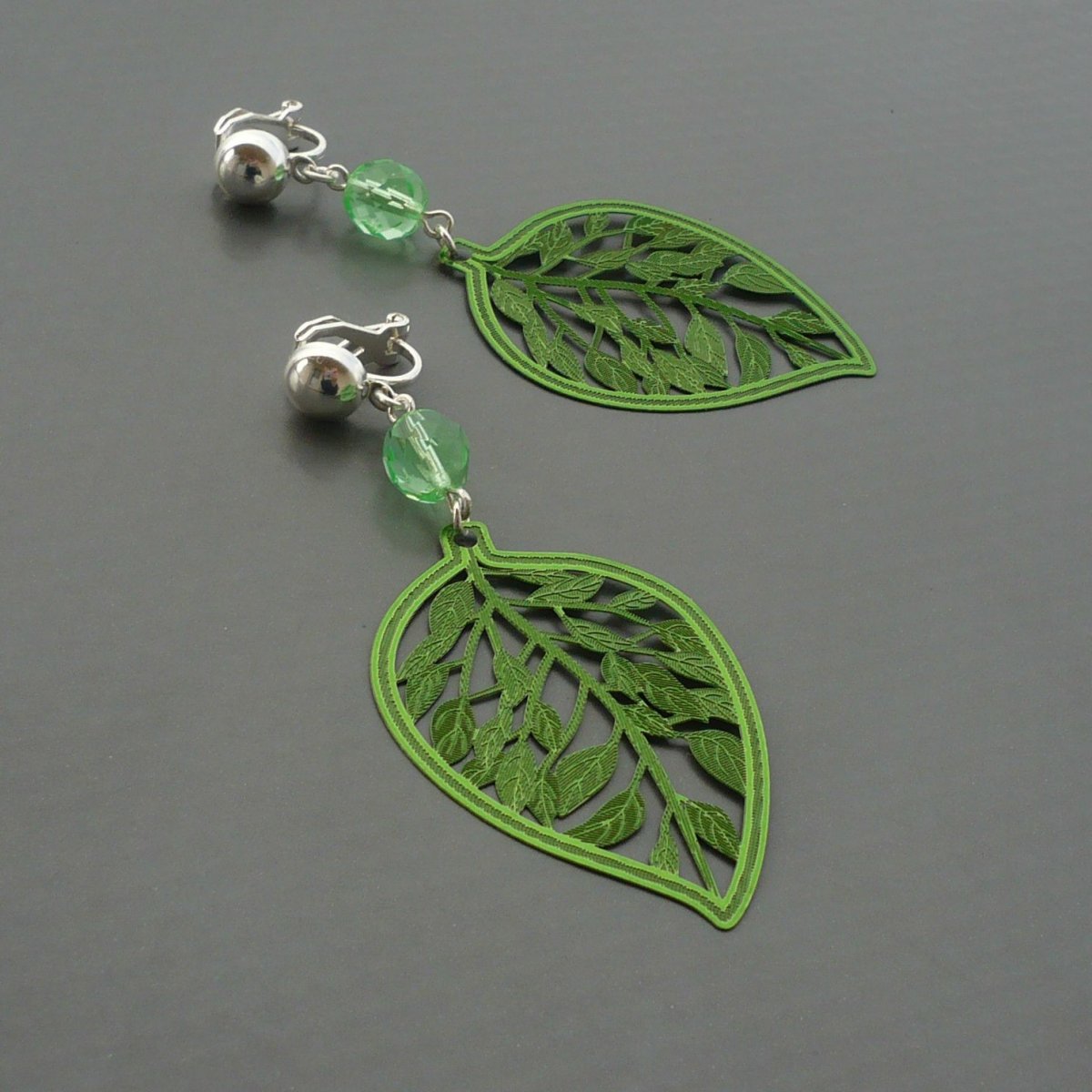 Zelené listy - lehoučké klipsy