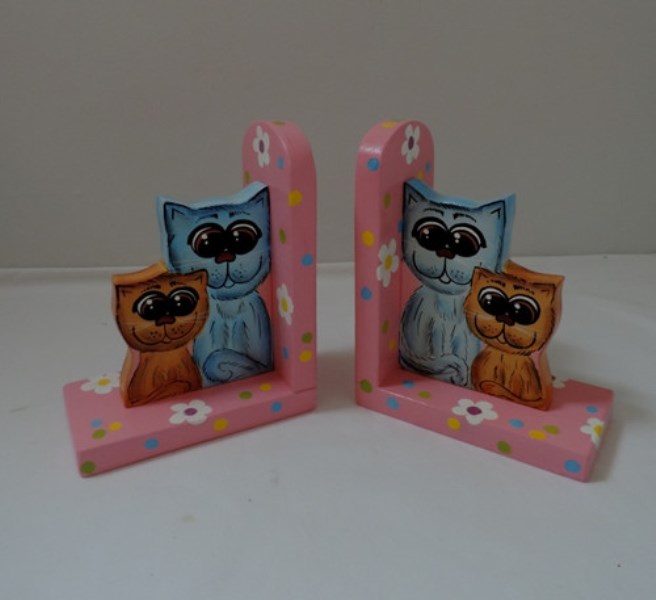 Zarážka na knihy-kočka