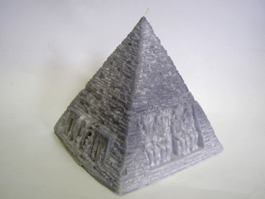 Svíčka z palmového vosku - pyramida - šedá
