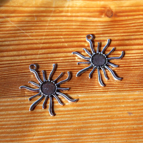 Lůžko 12mm Sluníčko - 1ks - Platinové