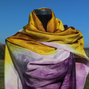 Hedvábný šál královská