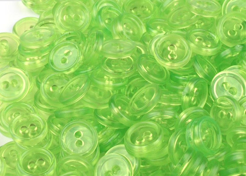 Plastové knoflíčky - 20 kusů.