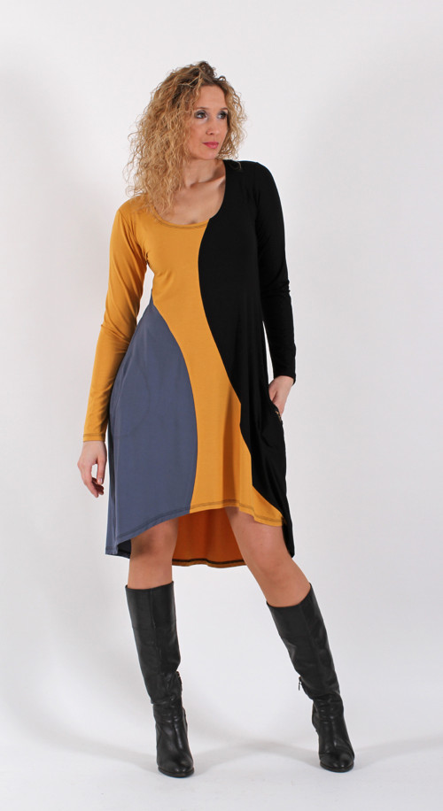 Šaty se zvonovou sukní - krátké