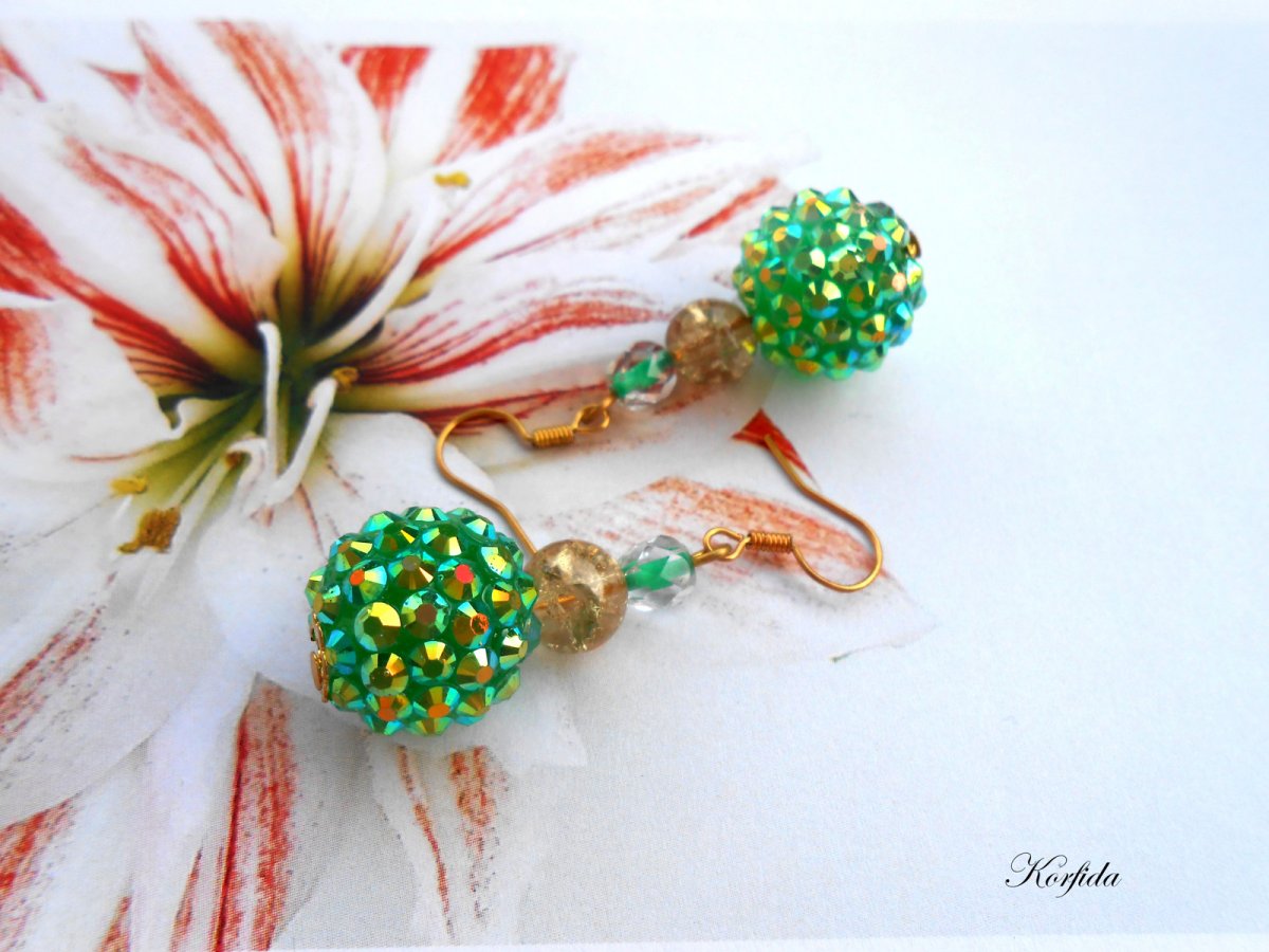 Náušnice zelené tmavé AB efekt (127/17)