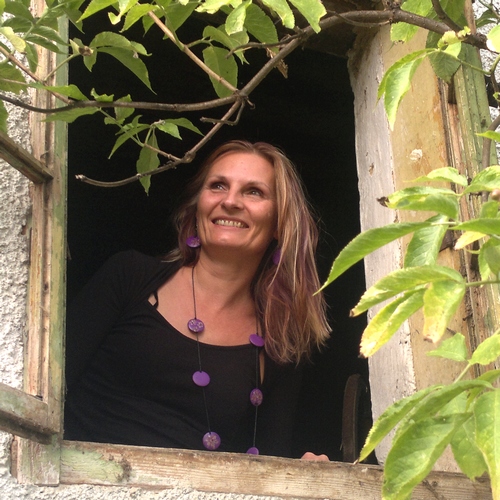 Květinové korále s náušničkami