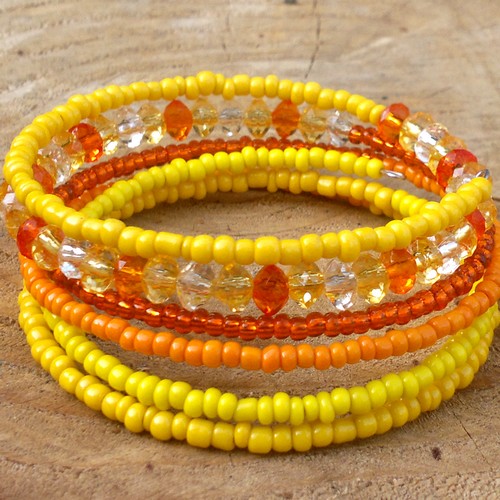 Oranžovo-žlutý náramek