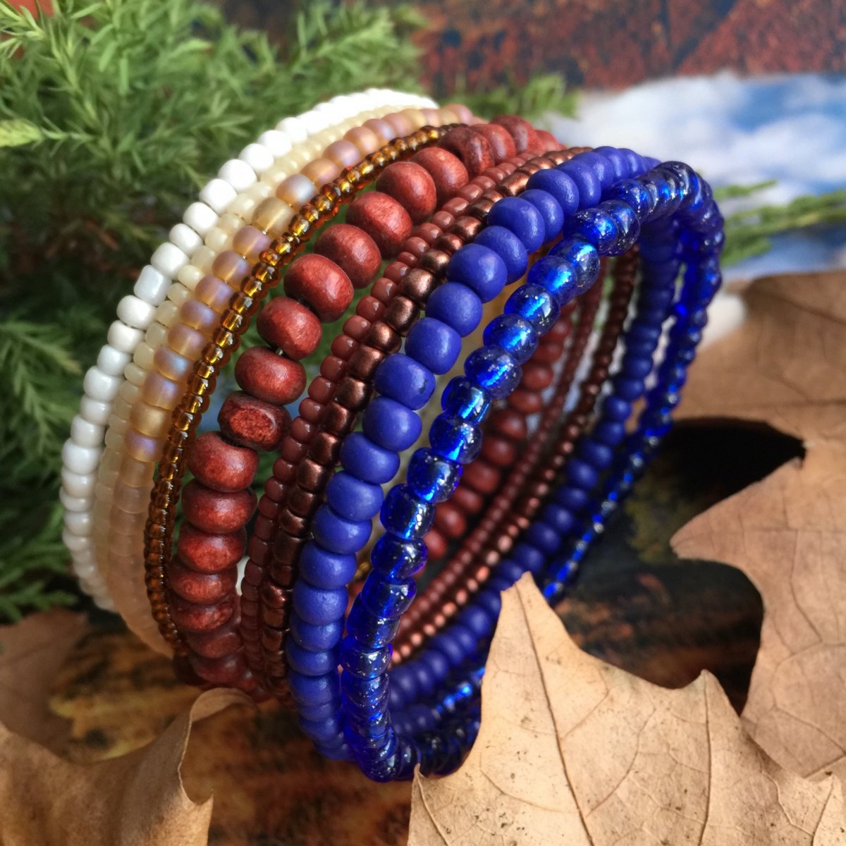 Náramek dřevečkovník zemitý