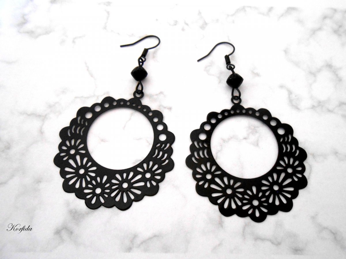 Náušnice černé (42-18)