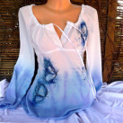 Malovaná  ,nebesky modrá halenka s motýlky