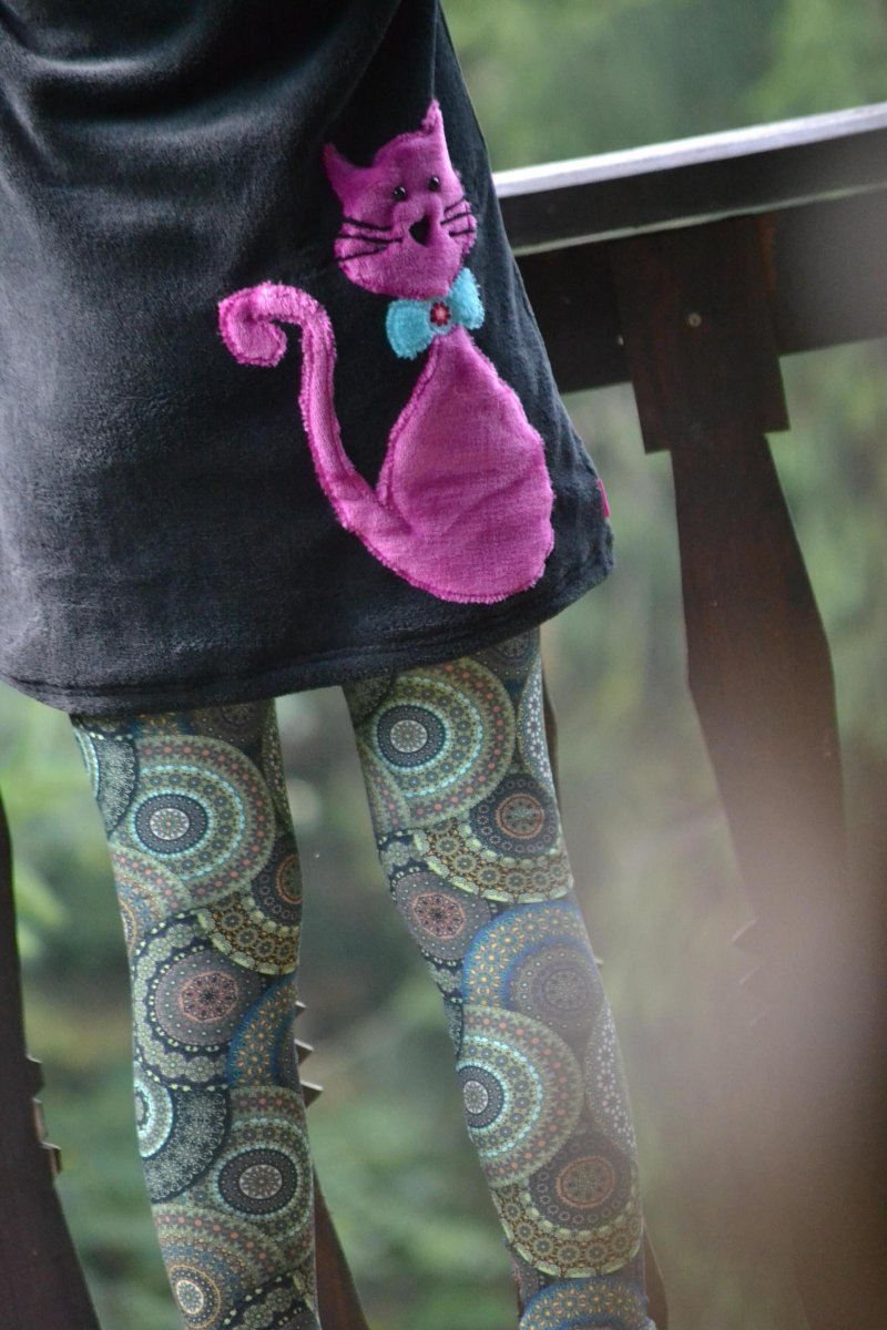 Teplejší legínky skladem XS - mandala...