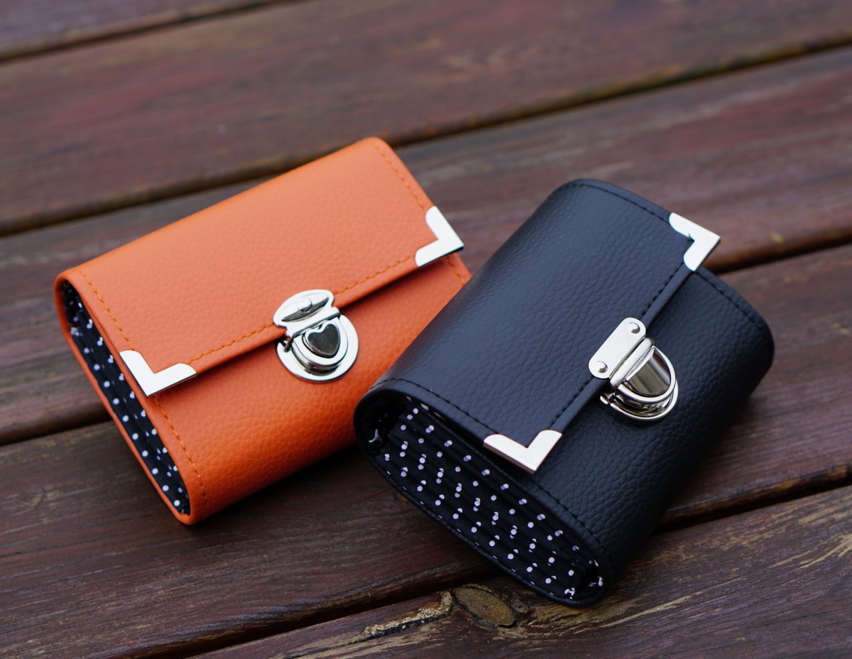 Peněženka 13x10, 10 karet, 2 zipové kapsy