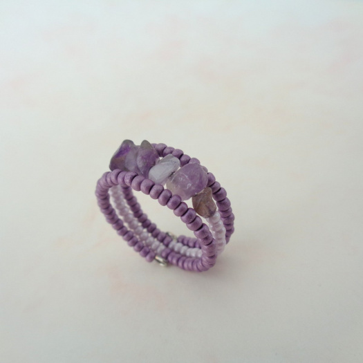 Prstýnek ,,S ametystem"